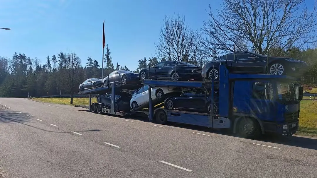 Elbiler hentet av RS Auto – transport 3