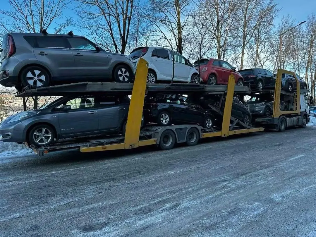 Elbiler hentet av RS Auto – transport 6